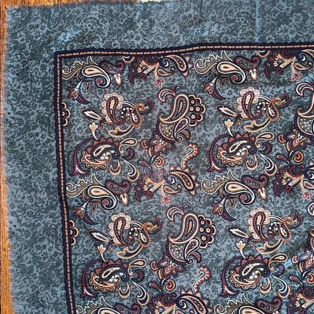 Vintage 60s Norman Brand Blue & Tan Paisley Wool Very Large‎ Scarf or Wrap